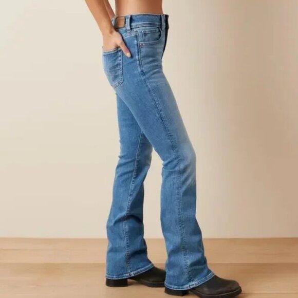 AE Next Level Low-Rise American Eagle - Kick Boot Jeans - Size 12 X-SHORT - Picture 2 of 8